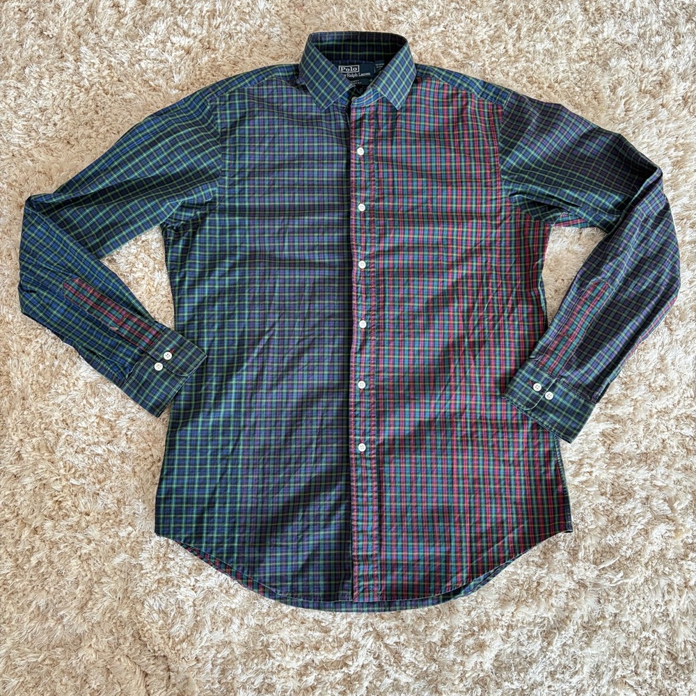 POLO by Ralph Regent Classic Fit Size M 15 3/4 Button Up Shirt Blue  and Purple